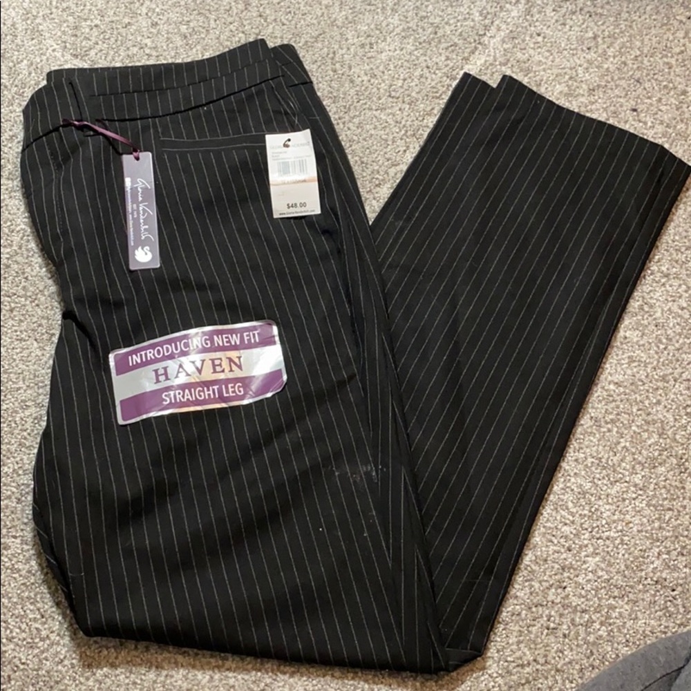 NWT pinstripe Gloria Vanderbilt pants